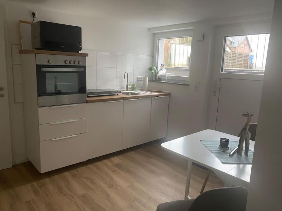 Klein Aber Oho! Neues Apartment In Stadt- Und Fuldanaehe คาสเซล ภายนอก รูปภาพ