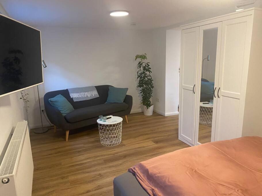 Klein Aber Oho! Neues Apartment In Stadt- Und Fuldanaehe คาสเซล ภายนอก รูปภาพ